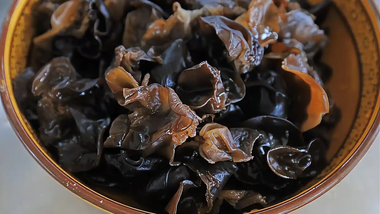 2 vợ chồng cùng lúc phát hiện ung thư gan, mở tủ lạnh ra bác sĩ hốt hoảng nói: "Vứt ngay!"- Ảnh 1.