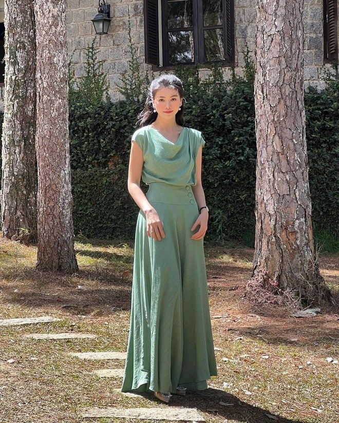 Mỹ nhân được nhiều người “hỏi thăm” nhất tại đám cưới nhà tỷ phú Johnathan Hạnh Nguyễn- Ảnh 8. Mỹ nhân được nhiều người “hỏi thăm” nhất tại đám cưới nhà tỷ phú Johnathan Hạnh Nguyễn- Ảnh 8.