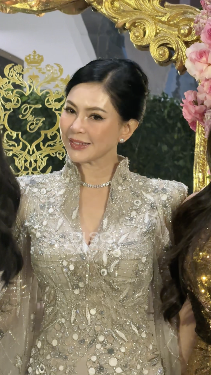 4 người phụ nữ "đỉnh lưu" trong gia đình tỷ phú Johnathan Hạnh Nguyễn- Ảnh 3.