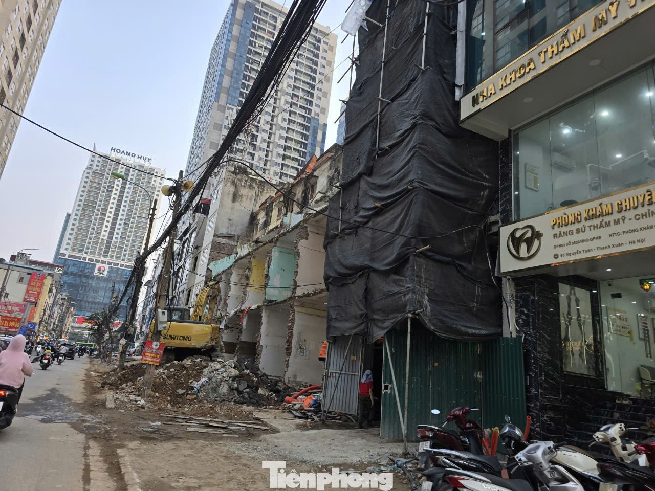 'Điểm danh' những tác nhân khiến Hà Nội ô nhiễm nhất thế giới- Ảnh 16. 'Điểm danh' những tác nhân khiến Hà Nội ô nhiễm nhất thế giới- Ảnh 16.