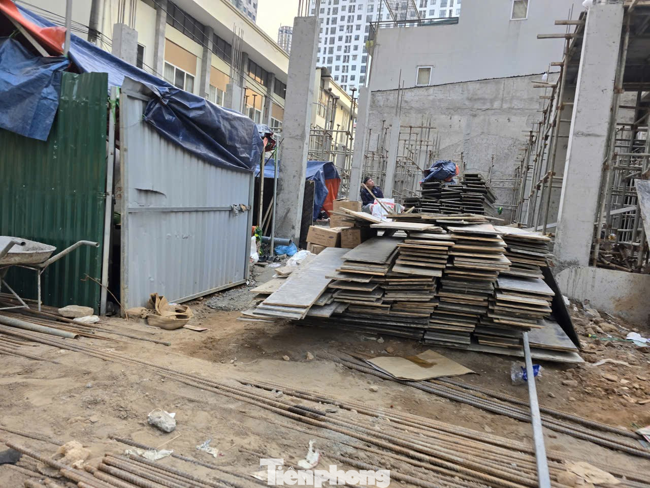 'Điểm danh' những tác nhân khiến Hà Nội ô nhiễm nhất thế giới- Ảnh 19. 'Điểm danh' những tác nhân khiến Hà Nội ô nhiễm nhất thế giới- Ảnh 19.