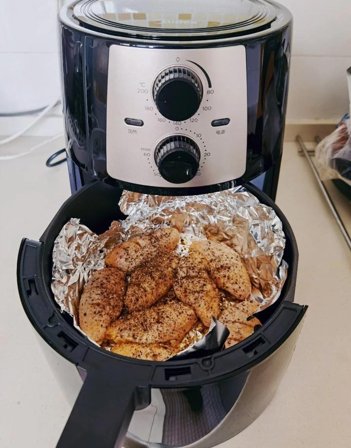 Nồi chiên không dầu tiềm ẩn 4 rủi ro gây hại, ai đang dùng đều nên biết- Ảnh 1.