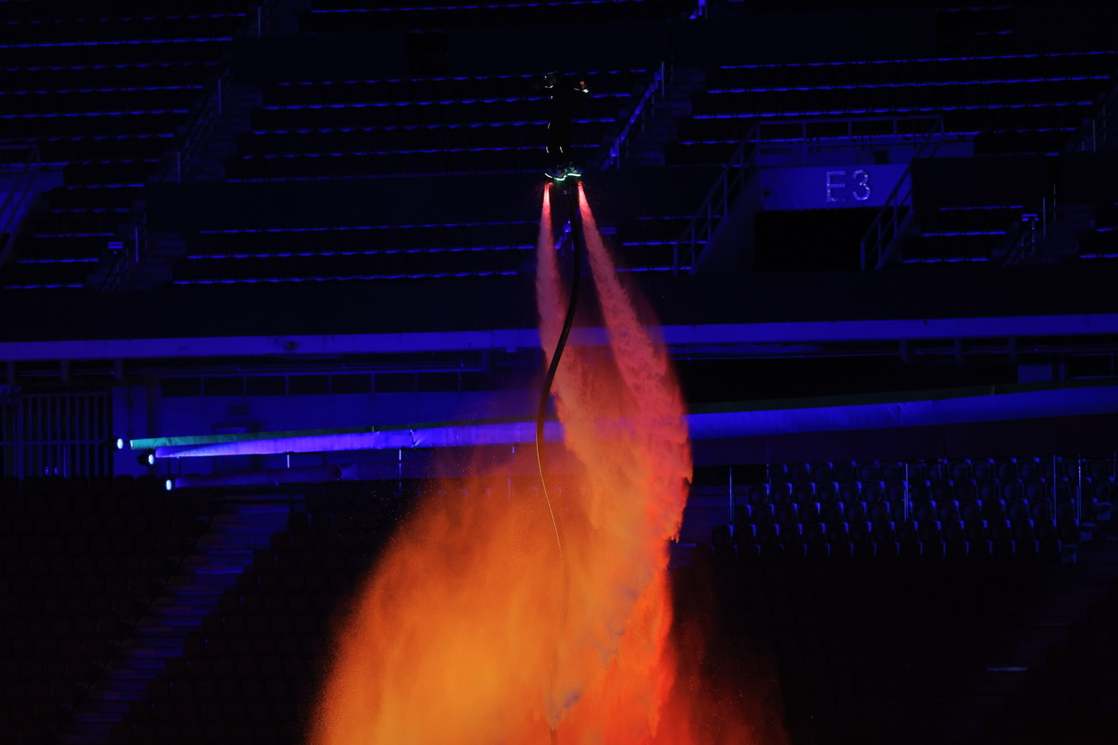 Ảnh: Toàn cảnh khai mạc SEA Games 33, lá cờ tổ quốc Việt Nam tự hào tung bay trên đấu trường khu vực- Ảnh 17. Ảnh: Toàn cảnh khai mạc SEA Games 33, lá cờ tổ quốc Việt Nam tự hào tung bay trên đấu trường khu vực- Ảnh 17.