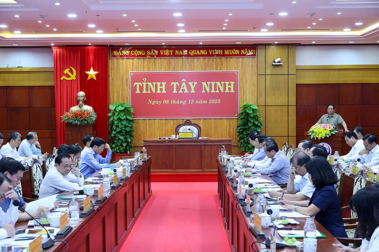 Thủ tướng: Phát huy lợi thế hiếm có, đưa Tây Ninh phát triển tăng tốc, bứt phá, bền vững- Ảnh 7.