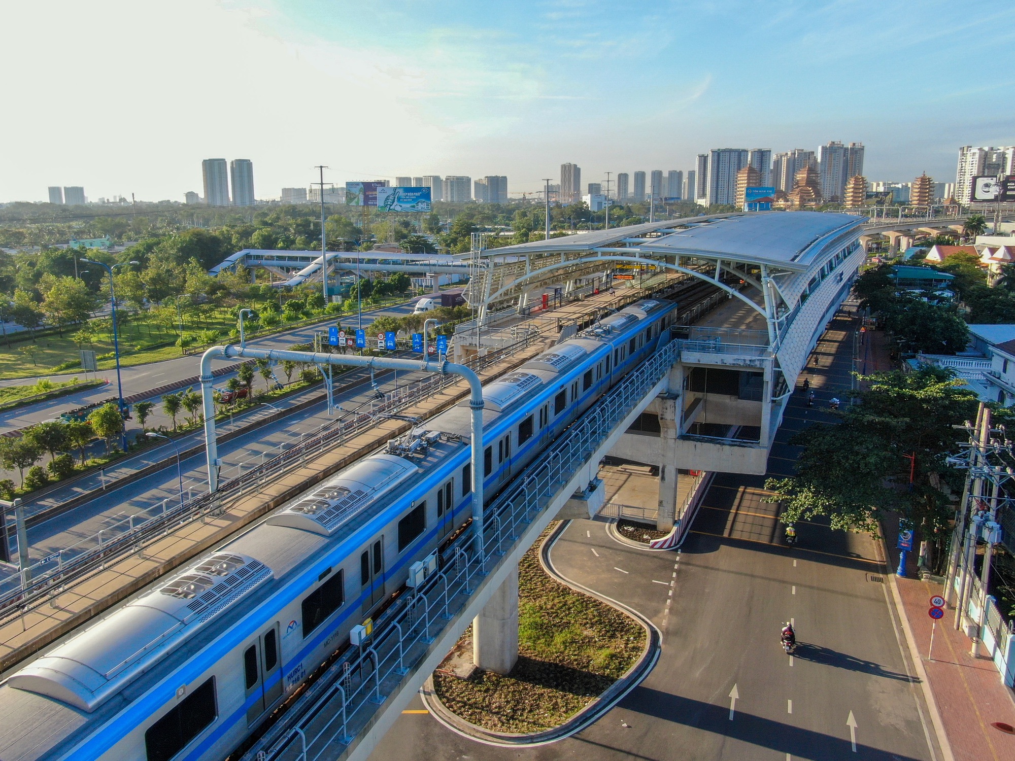 Xây dựng tuyến metro kết nối ga Suối Tiên và sân bay Long Thành - Ảnh 1. Xây dựng tuyến metro kết nối ga Suối Tiên và sân bay Long Thành - Ảnh 1.
