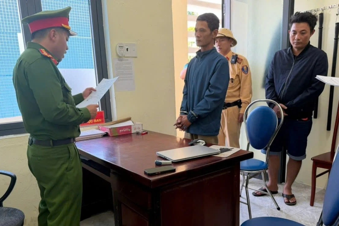 Cấm đi khỏi nơi cư trú đối với nữ giám đốc Phan Thị Quyết - Ảnh 1.