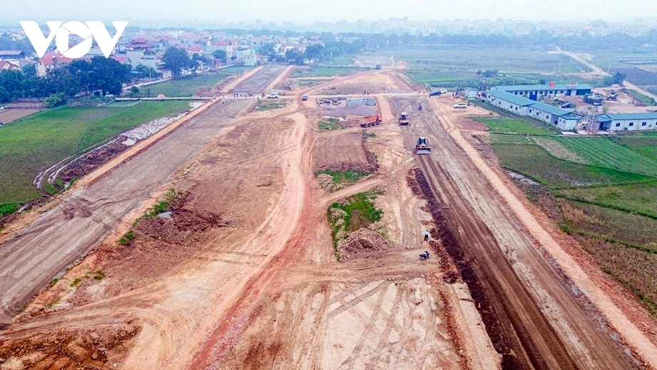 Giải ngân vốn đầu tư công sớm, tránh “đầu năm thong thả, cuối năm tất tả”- Ảnh 3.