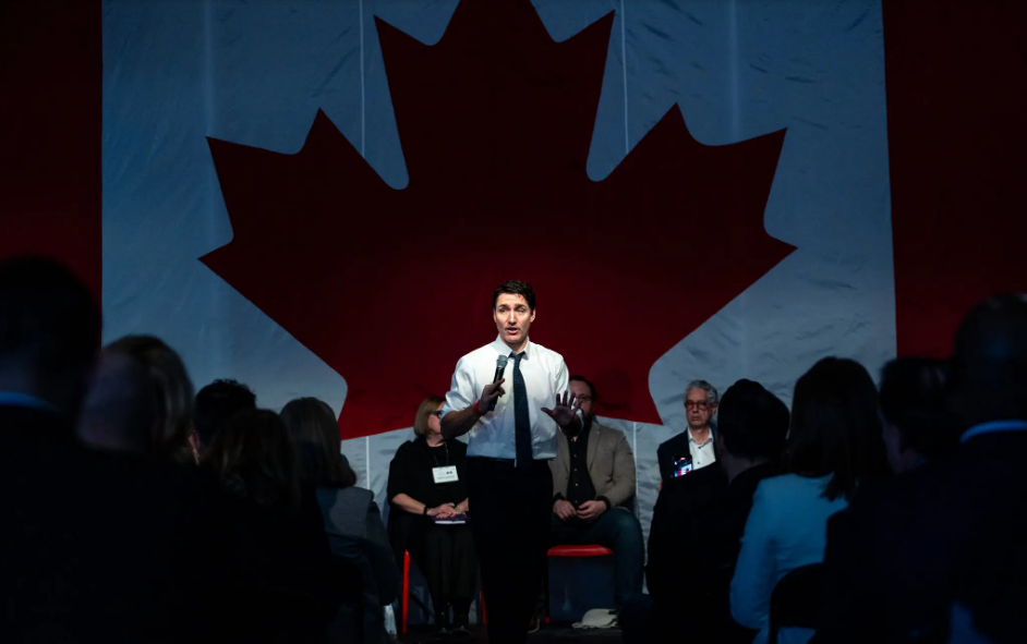 Ông Trudeau để lộ bí mật sau cánh cửa khép kín: Chuyện gì sẽ xảy ra nếu Mỹ sáp nhập Canada?- Ảnh 1.