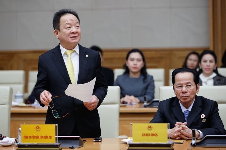 Mua dự án tại Lào, đầu tư loạt dự án trong lĩnh vực “ai cũng cần”, bầu Hiển nói gì về đàm phán với EVN?- Ảnh 1. Mua dự án tại Lào, đầu tư loạt dự án trong lĩnh vực “ai cũng cần”, bầu Hiển nói gì về đàm phán với EVN?- Ảnh 1.