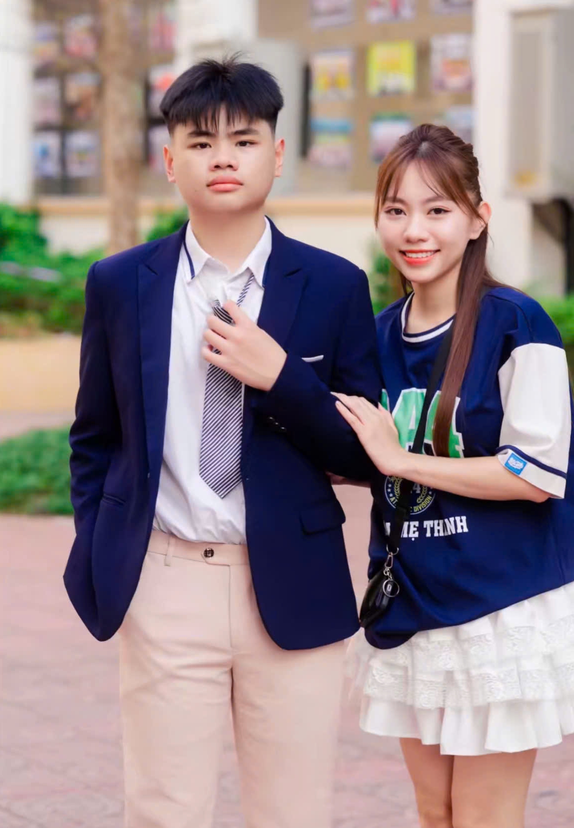 Bức ảnh "mẹ 40 - con 15" khiến nhiều người không tin vào mắt mình, chính chủ tiết lộ thêm nhiều tình tiết oái ăm- Ảnh 1. Bức ảnh "mẹ 40 - con 15" khiến nhiều người không tin vào mắt mình, chính chủ tiết lộ thêm nhiều tình tiết oái ăm- Ảnh 1.