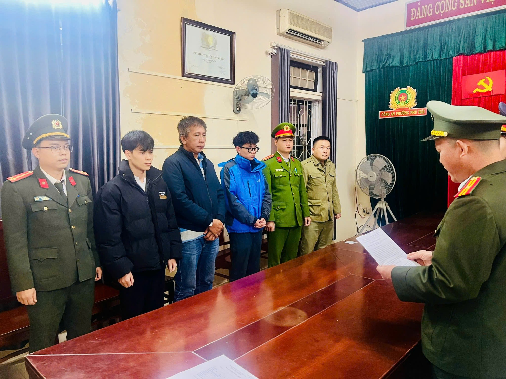 Công an thông tin chuyên án mua bán trái phép 56 triệu thông tin cá nhân- Ảnh 1. Công an thông tin chuyên án mua bán trái phép 56 triệu thông tin cá nhân- Ảnh 1.