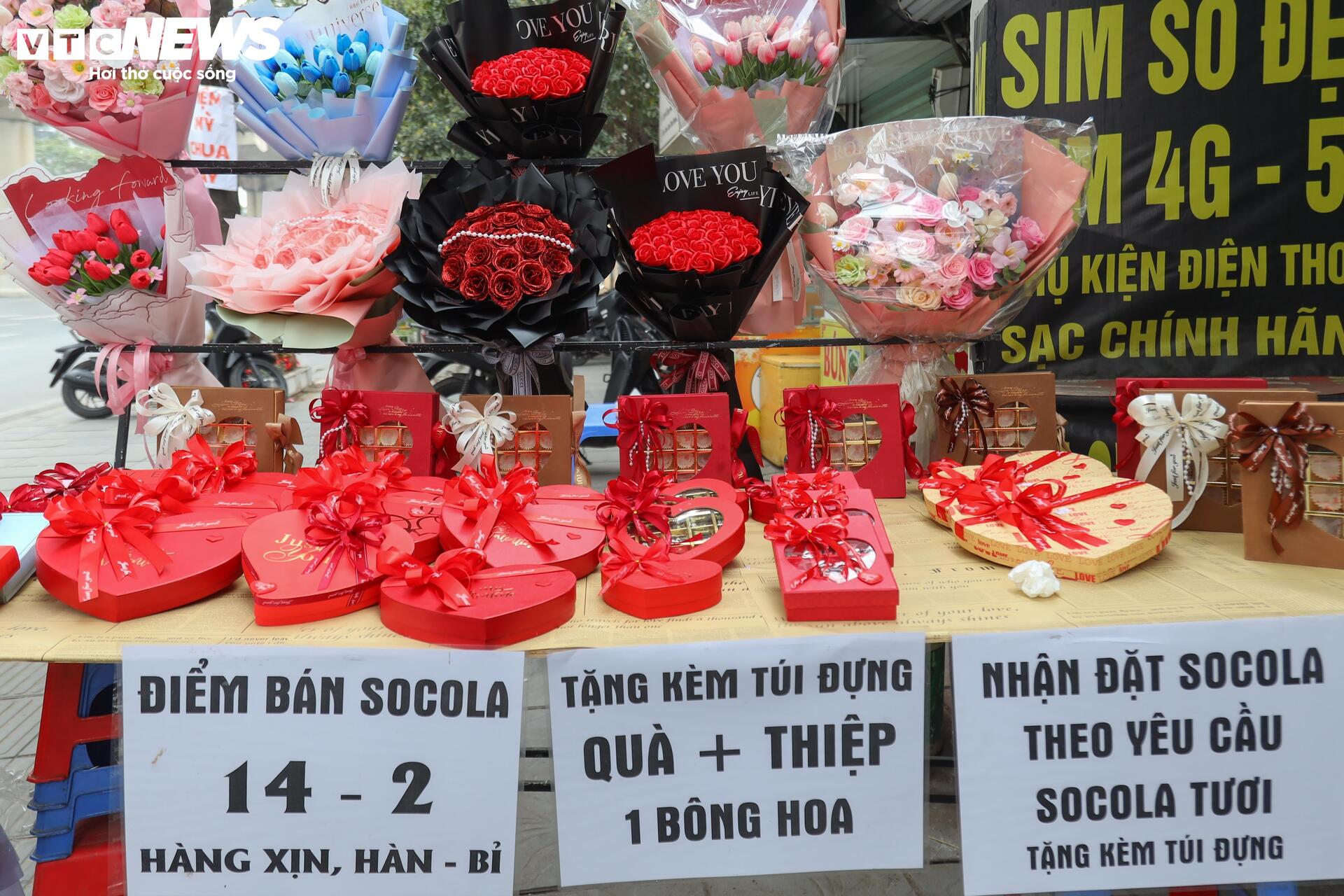 3 tiếng chốt 50 đơn, cửa hàng socola 'hốt bạc' mùa Valentine 2025- Ảnh 11.