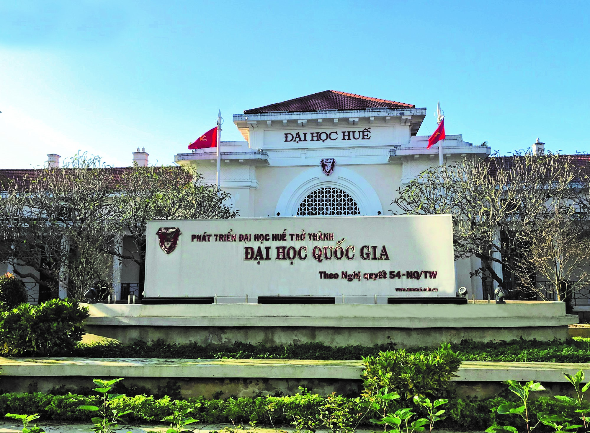 Đại học hàng đầu ở TP trực thuộc Trung ương thứ 6 của Việt Nam: Lọt top cơ sở giáo dục hàng đầu thế giới năm 2024, đào tạo 108 ngành học, học phí cực rẻ- Ảnh 1. Đại học hàng đầu ở TP trực thuộc Trung ương thứ 6 của Việt Nam: Lọt top cơ sở giáo dục hàng đầu thế giới năm 2024, đào tạo 108 ngành học, học phí cực rẻ- Ảnh 1.
