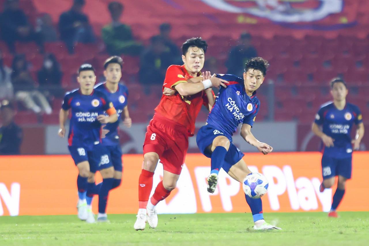 Đội bóng Việt Nam sở hữu thành tích khó tin, sánh vai cùng PSG trên BXH đặc biệt- Ảnh 1. Đội bóng Việt Nam sở hữu thành tích khó tin, sánh vai cùng PSG trên BXH đặc biệt- Ảnh 1.