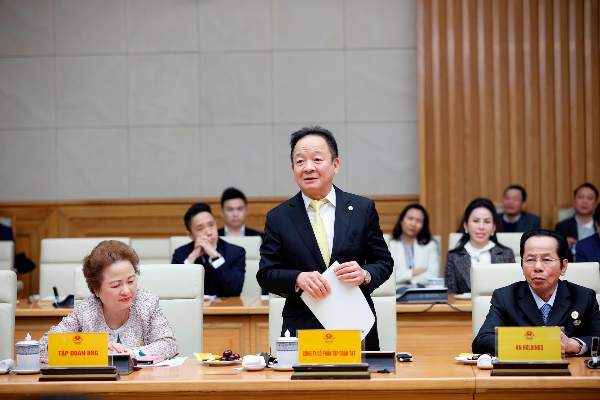 Từ sân bay Quảng Trị đến tham vọng đưa hàng không Việt Nam "cất cánh" của bầu Hiển- Ảnh 2.