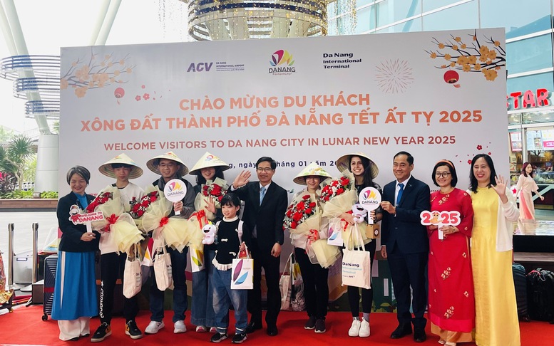 Cục Hàng không Việt Nam thông tin về việc cấp slot bay cho Emirates đến Sân bay Đà Nẵng- Ảnh 3.