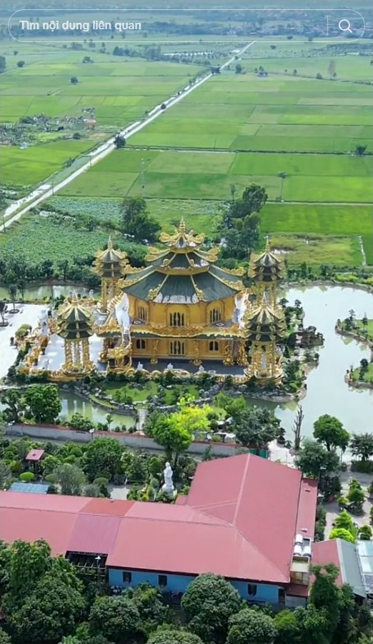 Ngôi chùa dát vàng cách Hà Nội 40km chỉ mở cửa đến 20 tháng Giêng, du khách xếp hàng dài để được vào check-in- Ảnh 2.