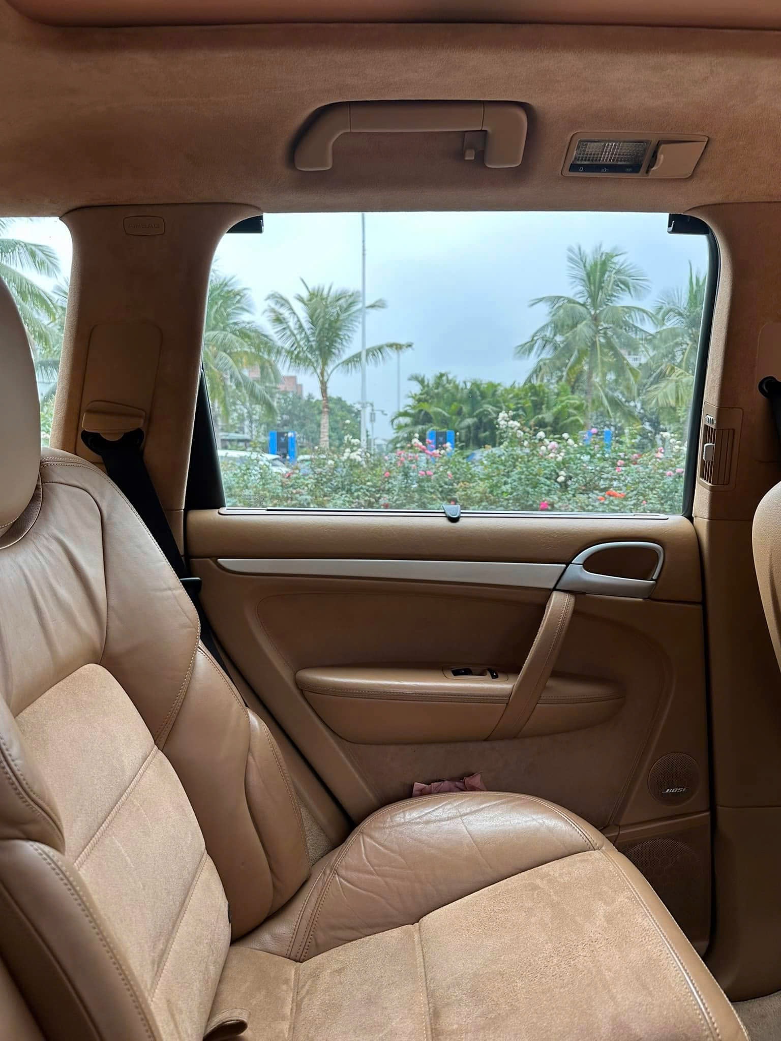 Sắm Porsche Cayenne GTS gần 600 triệu, chủ xe 33 tuổi chia sẻ: 'Mơ ước từ cấp 3, chấp nhận nuôi đắt, bán lỗ để thỏa đam mê'- Ảnh 18.
