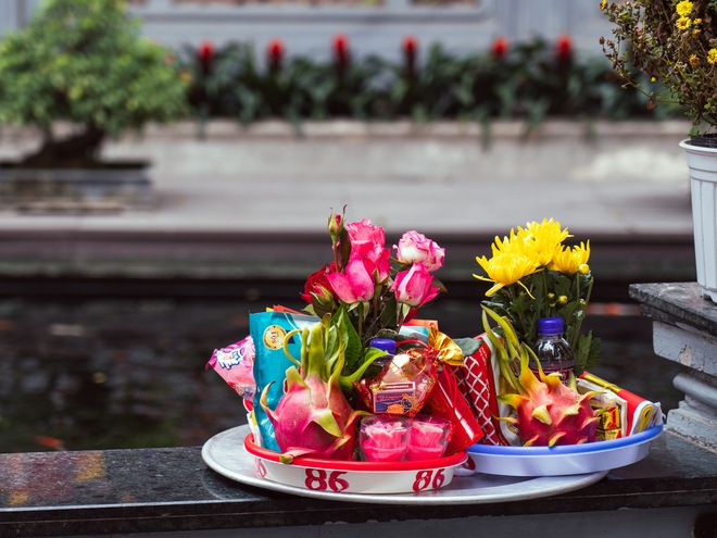 Giới trẻ Hà Nội đổ đến chùa Hà ngày Valentine cầu tình duyên- Ảnh 4. Giới trẻ Hà Nội đổ đến chùa Hà ngày Valentine cầu tình duyên- Ảnh 4.
