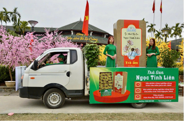Trà Sen Ngọc Tỉnh Liên toả hương tại Lễ hội văn hóa Trà Xuân- Ảnh 1. Trà Sen Ngọc Tỉnh Liên toả hương tại Lễ hội văn hóa Trà Xuân- Ảnh 1.
