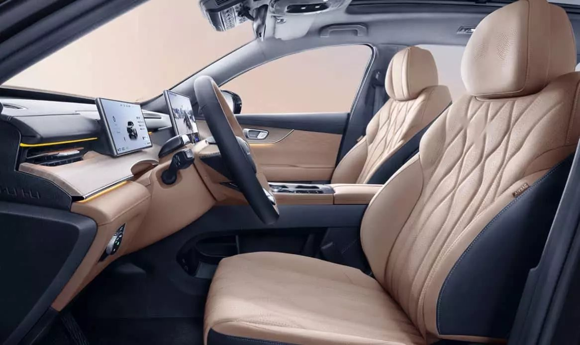 SUV hybrid ngang cỡ Hyundai Santa Fe chốt lịch ra mắt: Giá cực rẻ từ 383 triệu đồng, nội thất hiện đại - “ăn xăng” chỉ 1,3 lít/100 km- Ảnh 4. SUV hybrid ngang cỡ Hyundai Santa Fe chốt lịch ra mắt: Giá cực rẻ từ 383 triệu đồng, nội thất hiện đại - “ăn xăng” chỉ 1,3 lít/100 km- Ảnh 4.