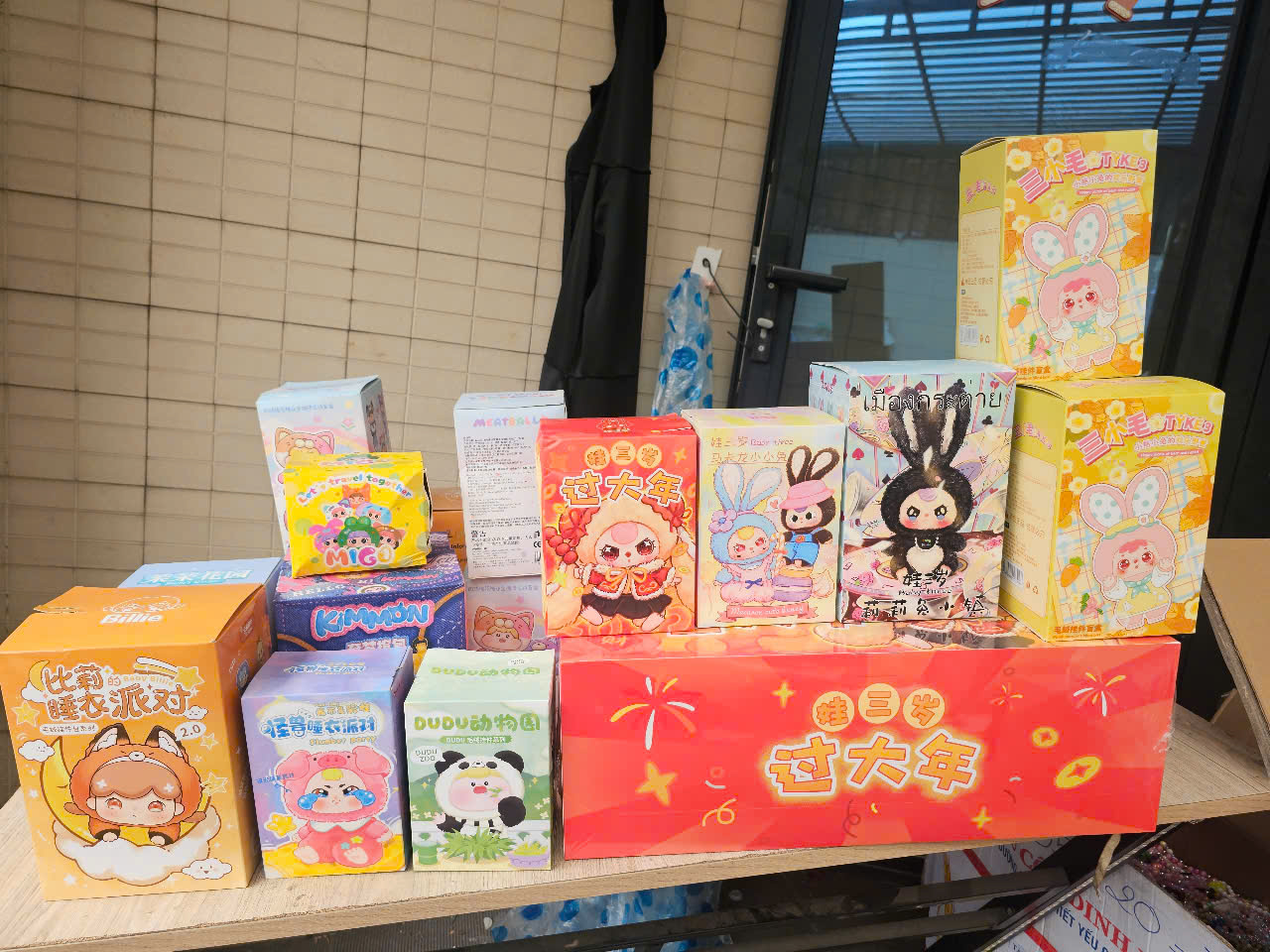 “Hộp quà bí ẩn” đắt khách trong dịp lễ tình nhân- Ảnh 8. “Hộp quà bí ẩn” đắt khách trong dịp lễ tình nhân- Ảnh 8.