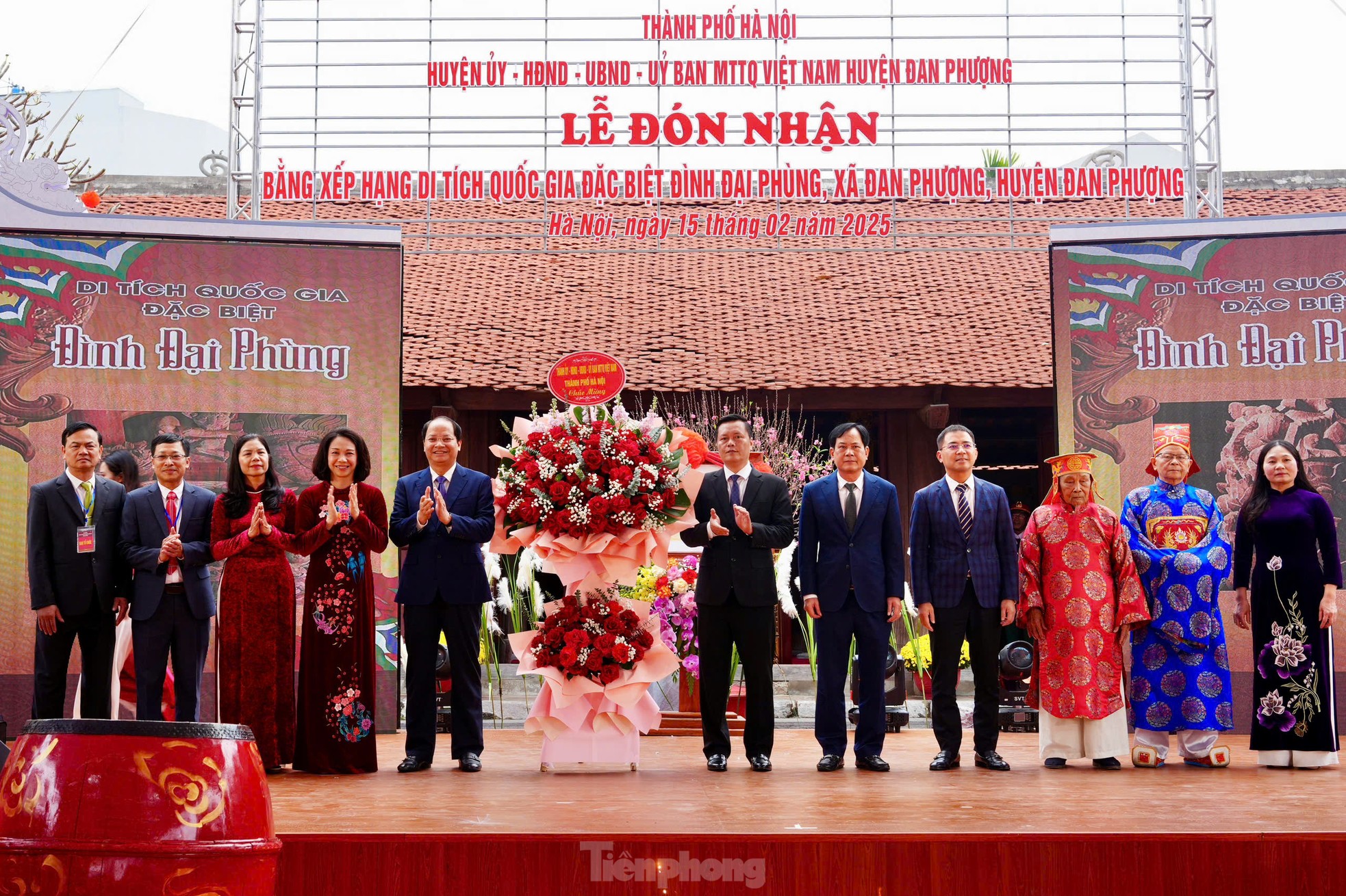 Tuyệt tác kiến trúc của ngôi đình cổ vừa được xếp hạng di tích quốc gia đặc biệt- Ảnh 1.