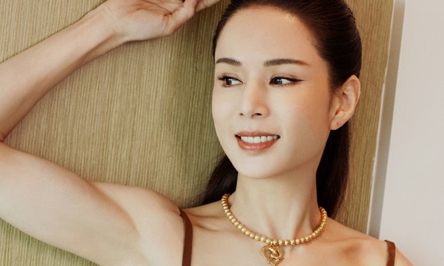 Ngoại hình Lý Nhược Đồng- Ảnh 2. Ngoại hình Lý Nhược Đồng- Ảnh 2.