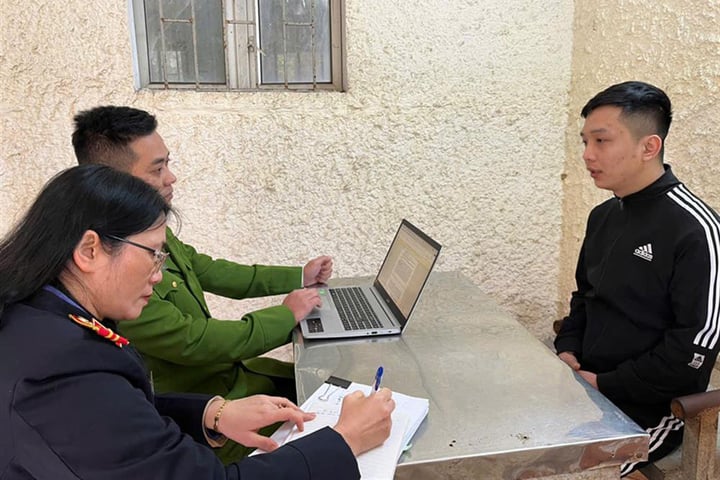 Chiêu thức '7 ngày xây dựng lòng tin' tiếp cận phụ nữ độc thân của tổ chức lừa đảo xuyên quốc gia- Ảnh 1. Chiêu thức '7 ngày xây dựng lòng tin' tiếp cận phụ nữ độc thân của tổ chức lừa đảo xuyên quốc gia- Ảnh 1.