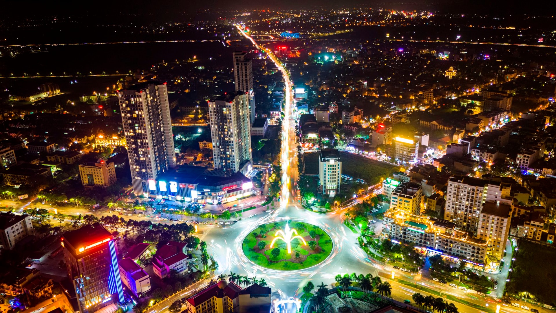 Tỉnh nhỏ lọt top 10 địa phương GRDP lớn nhất cả nước đặt mục tiêu trở thành cứ điểm quan trọng, trụ cột trong hệ sinh thái công nghiệp bán dẫn Việt Nam- Ảnh 1. Tỉnh nhỏ lọt top 10 địa phương GRDP lớn nhất cả nước đặt mục tiêu trở thành cứ điểm quan trọng, trụ cột trong hệ sinh thái công nghiệp bán dẫn Việt Nam- Ảnh 1.