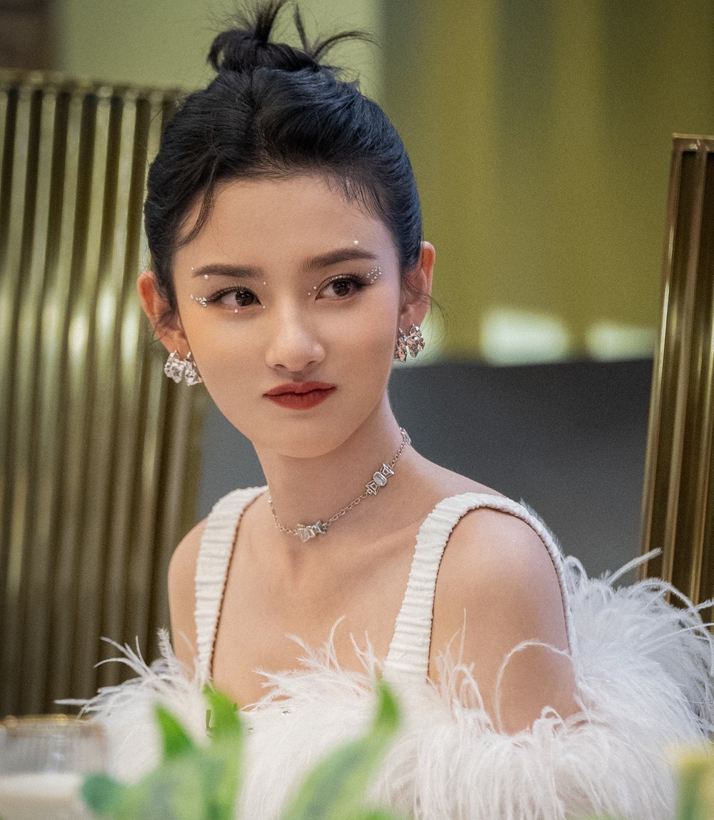 "Mỹ nữ sa ngã" đi trượt tuyết khiến ai cũng tiếc, showbiz không nên thiếu vắng nhan sắc này- Ảnh 6. "Mỹ nữ sa ngã" đi trượt tuyết khiến ai cũng tiếc, showbiz không nên thiếu vắng nhan sắc này- Ảnh 6.