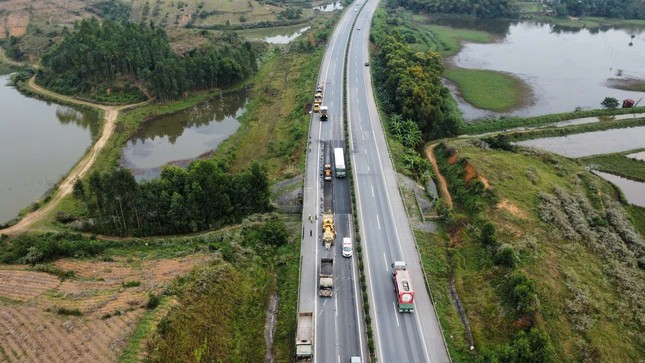 Sắp đại tu toàn tuyến cao tốc Nội Bài - Lào Cai- Ảnh 1.