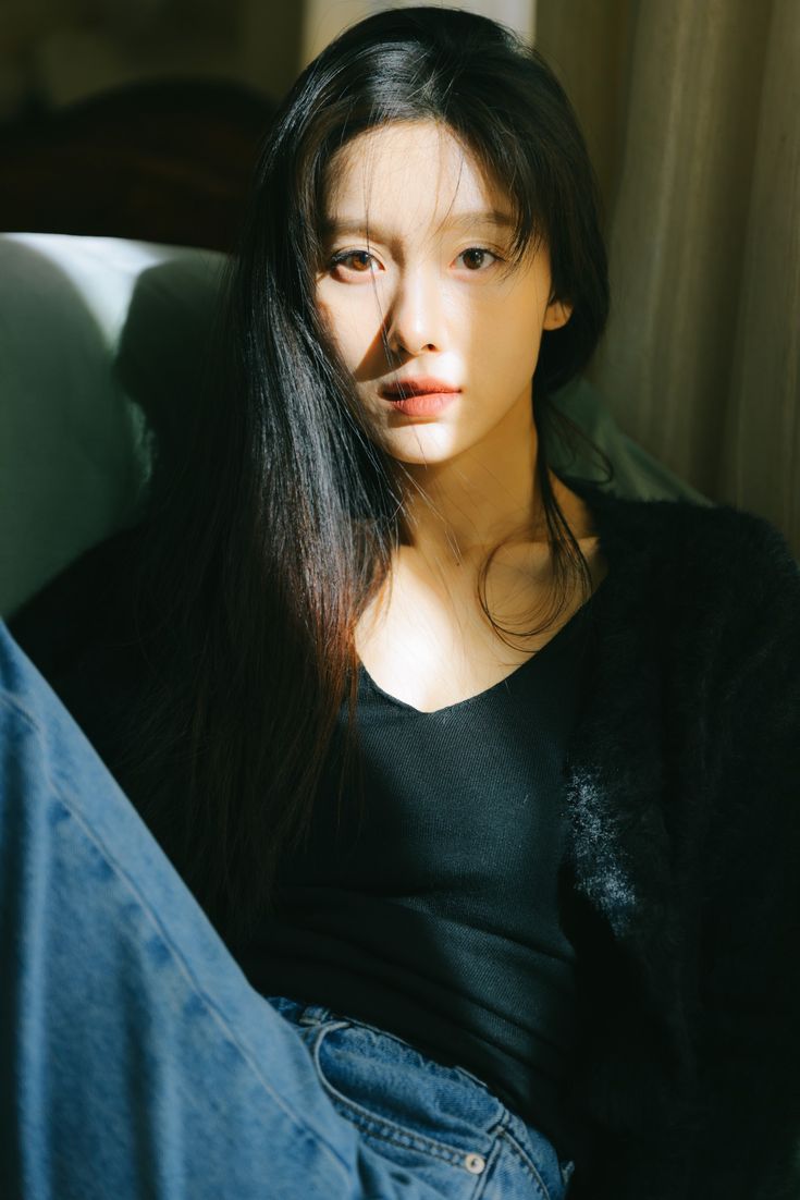 Giấu chuyện vỡ nợ đi họp lớp, bạn học giàu khóc giữa quán ăn khi 1 tờ giấy rơi ra lúc tàn tiệc- Ảnh 1.