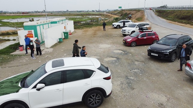 Cận cảnh ba trạm dừng nghỉ tạm trên cao tốc từ Hà Tĩnh ra Ninh Bình- Ảnh 2.