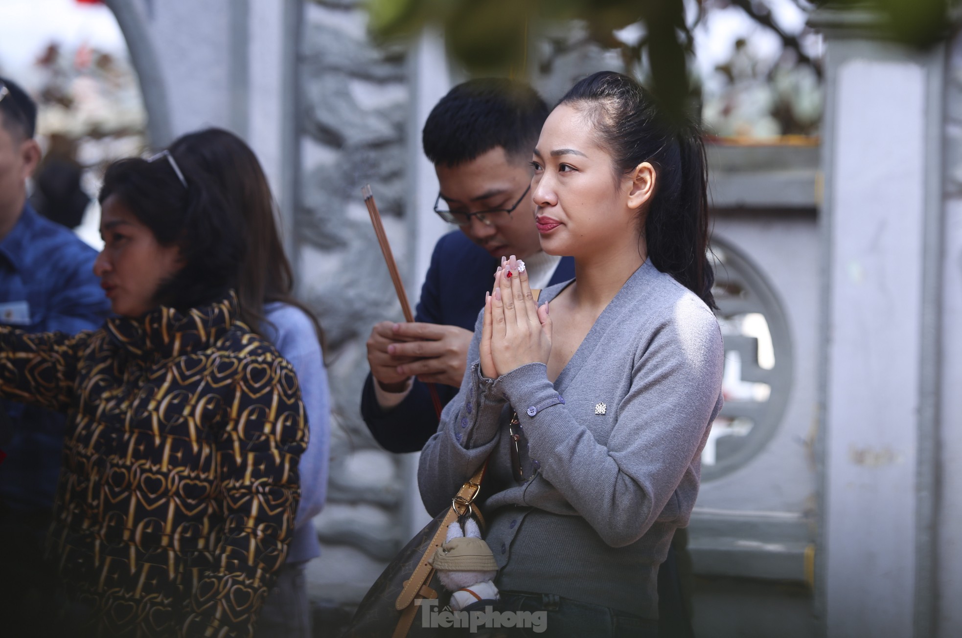 Ngày đầu năm về ngôi đền nộp hơn 25 tỷ đồng tiền công đức- Ảnh 4.