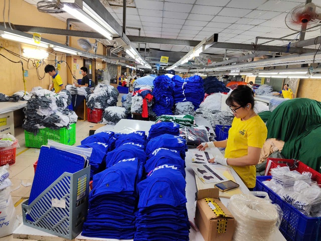 Dệt may tăng tốc đầu năm 2025- Ảnh 1.