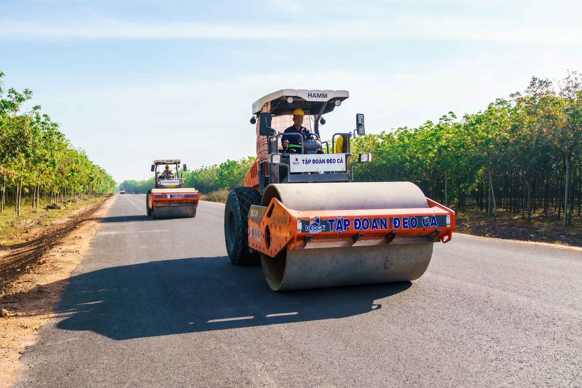 Cận cảnh đường Hồ Chí Minh qua tỉnh Bình Dương dự kiến thông xe kỹ thuật dịp 30-4- Ảnh 5.