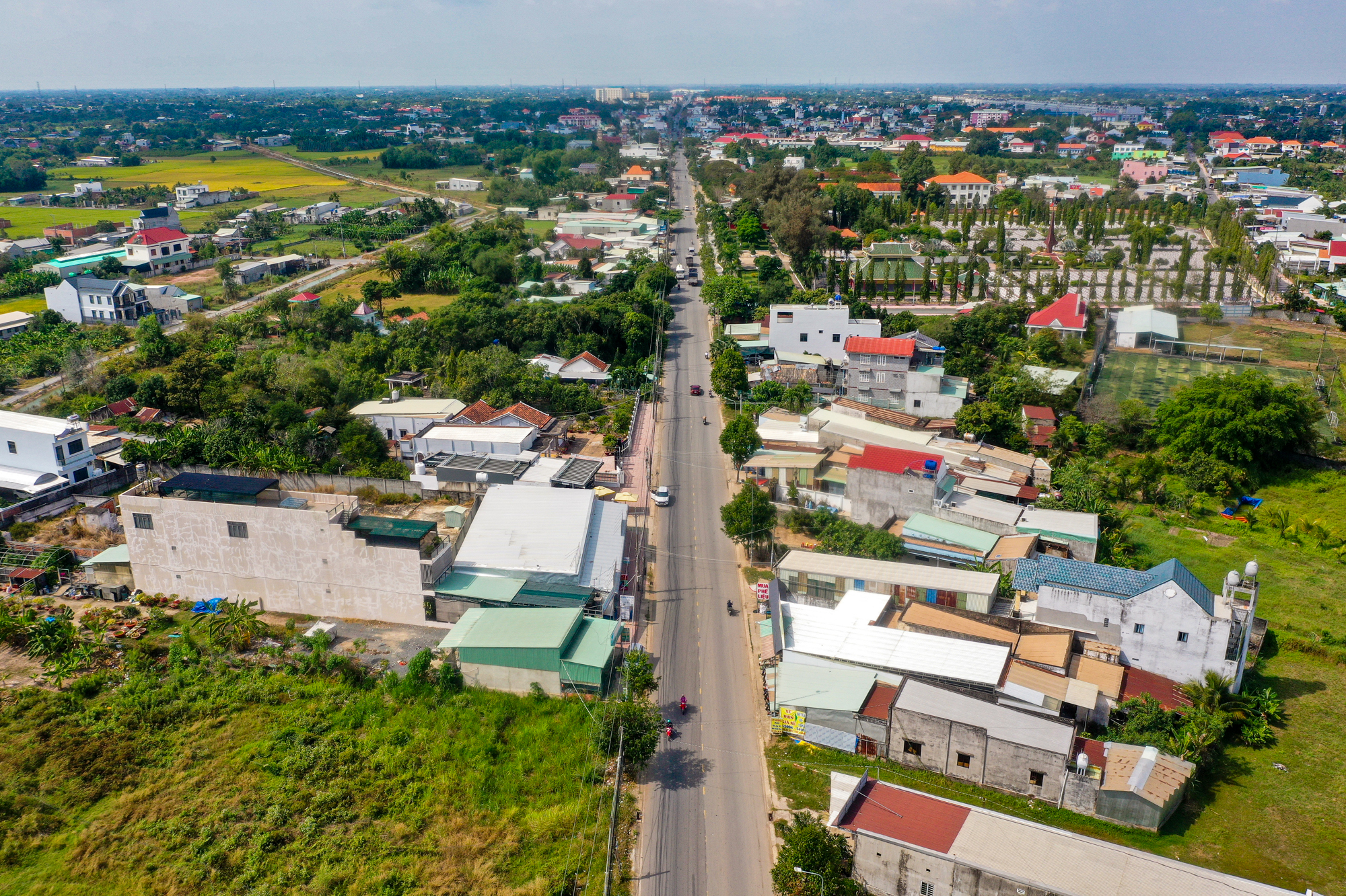 Toàn cảnh khu đất sắp được Vinhomes đầu tư 3 tỷ USD, làm đại đô thị 81.000 dân ở Long An- Ảnh 9.