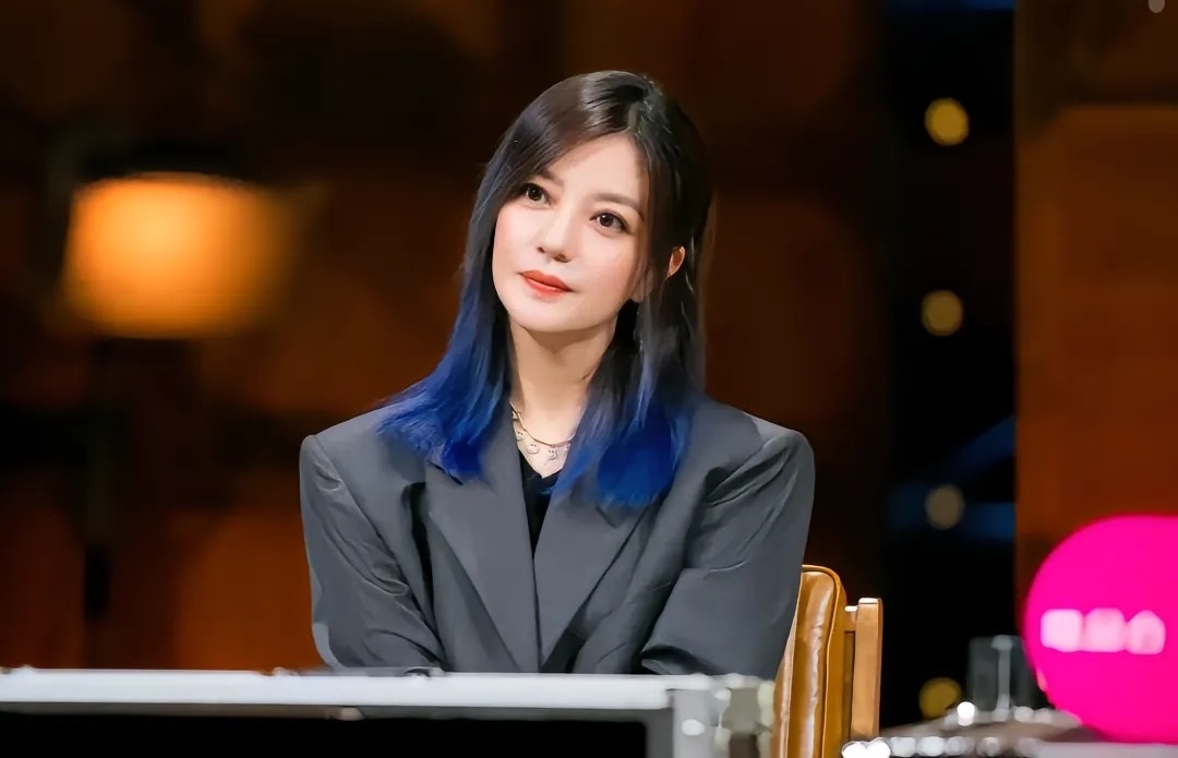 Nhan sắc gây sốc của Triệu Vy- Ảnh 4. Nhan sắc gây sốc của Triệu Vy- Ảnh 4.