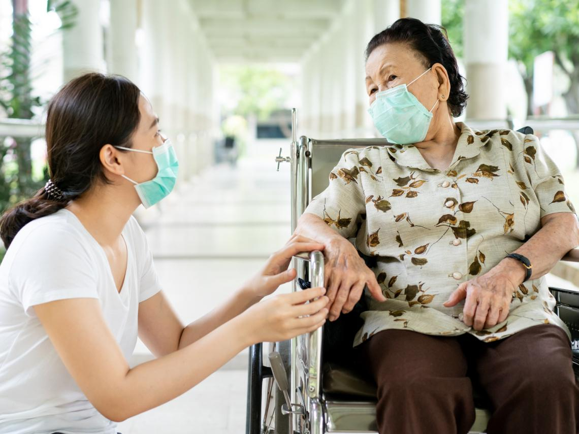 Lần đầu tiên đưa mẹ đi khám bằng BHYT, tôi bất ngờ vì một quyền lợi mà mình đã bỏ lỡ suốt 30 năm nay
- Ảnh 3.