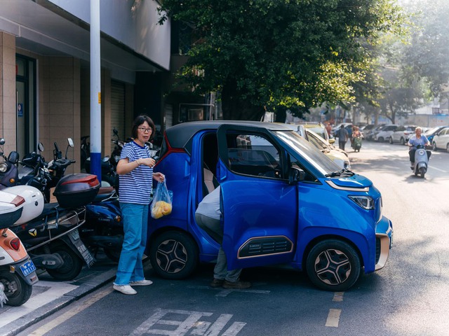 Từng bị coi là "đồ chơi 4 bánh", xe điện mini giờ bán cháy hàng: Cứu tinh của cả một thành phố Trung Quốc- Ảnh 2.