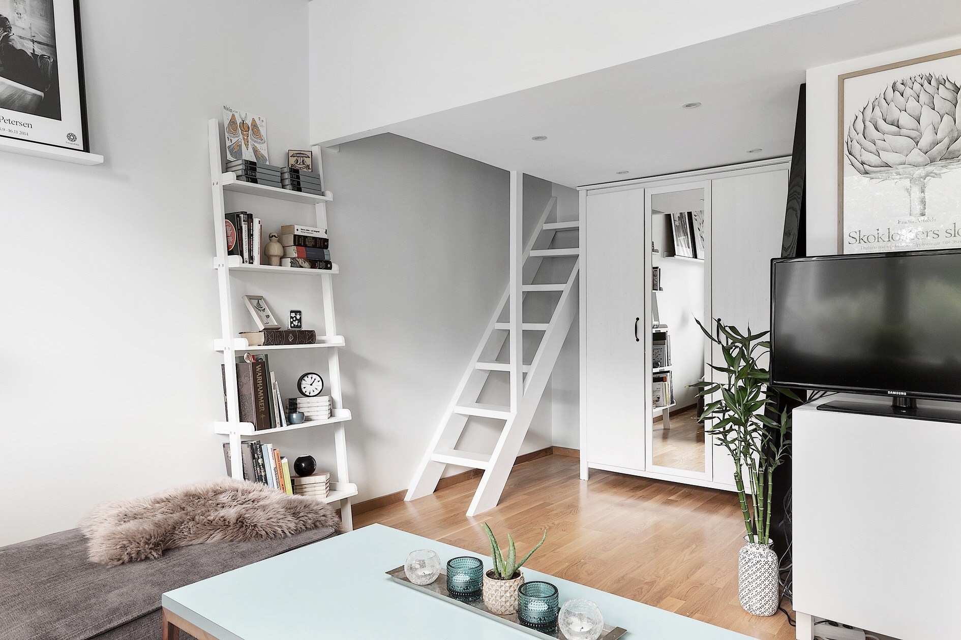 Sau 10 năm tích góp, người phụ nữ trung niên đã mua được căn hộ dù chỉ 40m² nhưng thiết kế đẹp Sau 10 năm tích góp, người phụ nữ trung niên đã mua được căn hộ dù chỉ 40m² nhưng thiết kế đẹp