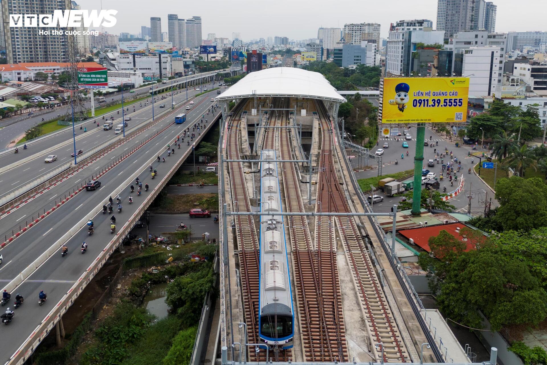 Thủ tướng Lào trải nghiệm Metro Bến Thành - Suối Tiên- Ảnh 8.