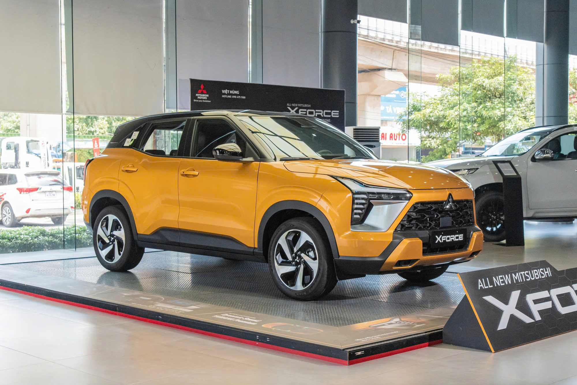 Mitsubishi Xforce HEV ấn định ra mắt tháng 3 tới: Về Việt Nam đấu Yaris Cross HEV bằng máy xăng 1.6L kèm mô-tơ điện- Ảnh 1.