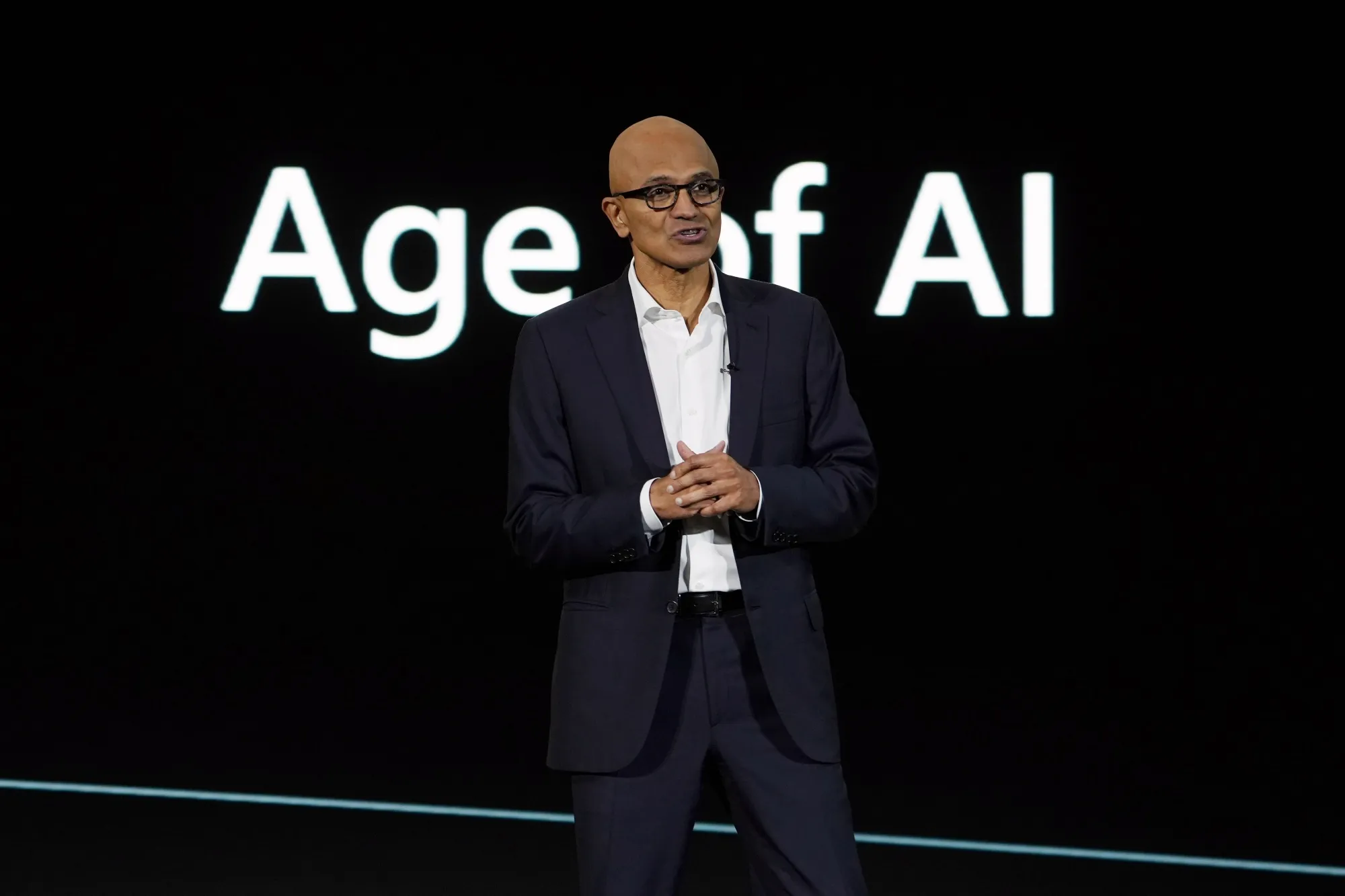 Đầu tư đến hơn 80 tỷ USD cho AI, CEO Microsoft Satya Nadella vẫn cay đắng thừa nhận sự thật về công nghệ này- Ảnh 2.