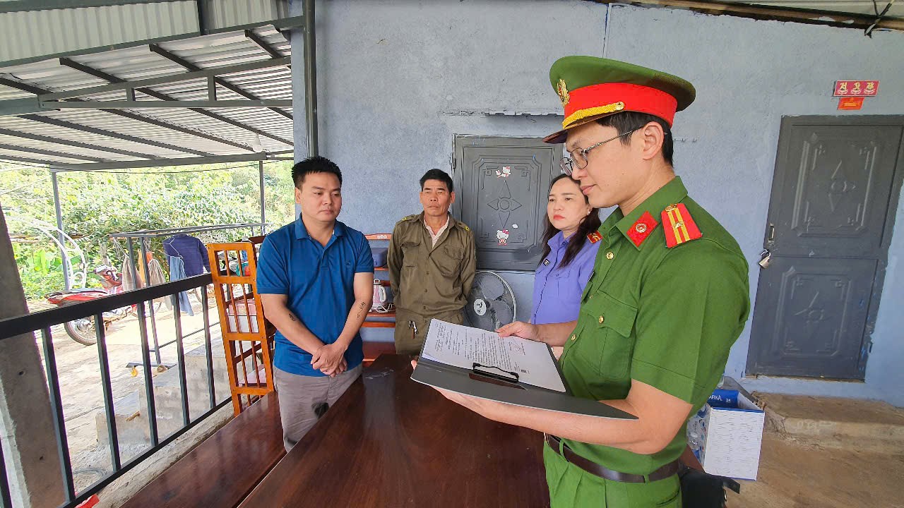 CLIP: Cận cảnh khám xét nơi tu tập "thành tiên", lừa đảo gần 100 tỉ đồng- Ảnh 3.