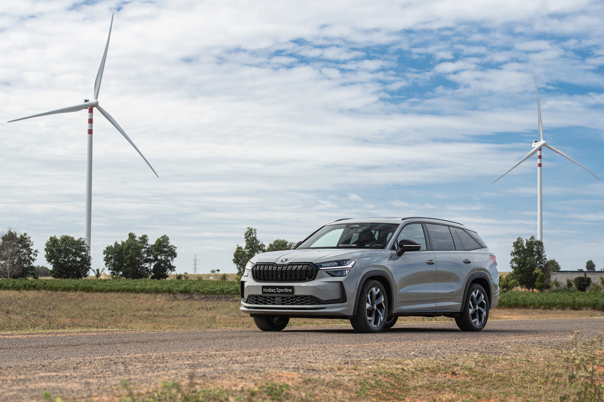 Skoda Kodiaq 2025 chốt giá từ 1,45 tỷ tại Việt Nam: 2 phiên bản, đều AWD, cạnh tranh Santa Fe với giá tiệm cận Palisade- Ảnh 5. Skoda Kodiaq 2025 chốt giá từ 1,45 tỷ tại Việt Nam: 2 phiên bản, đều AWD, cạnh tranh Santa Fe với giá tiệm cận Palisade- Ảnh 5.