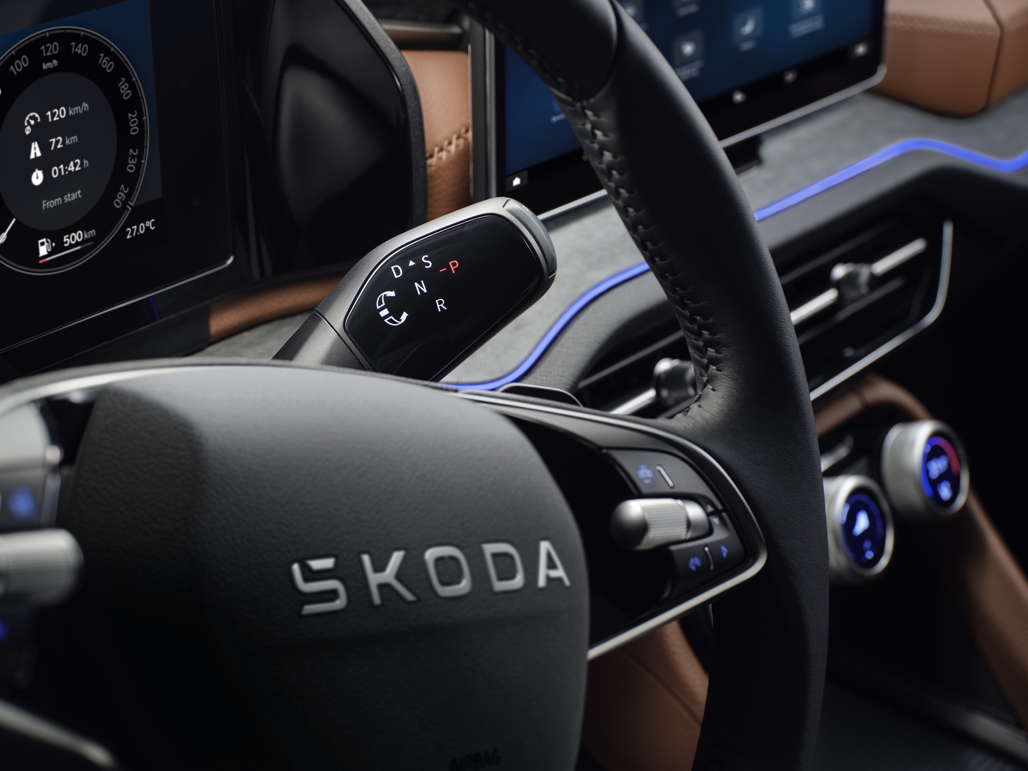 Skoda Kodiaq 2025 chốt giá từ 1,45 tỷ tại Việt Nam: 2 phiên bản, đều AWD, cạnh tranh Santa Fe với giá tiệm cận Palisade- Ảnh 27. Skoda Kodiaq 2025 chốt giá từ 1,45 tỷ tại Việt Nam: 2 phiên bản, đều AWD, cạnh tranh Santa Fe với giá tiệm cận Palisade- Ảnh 27.