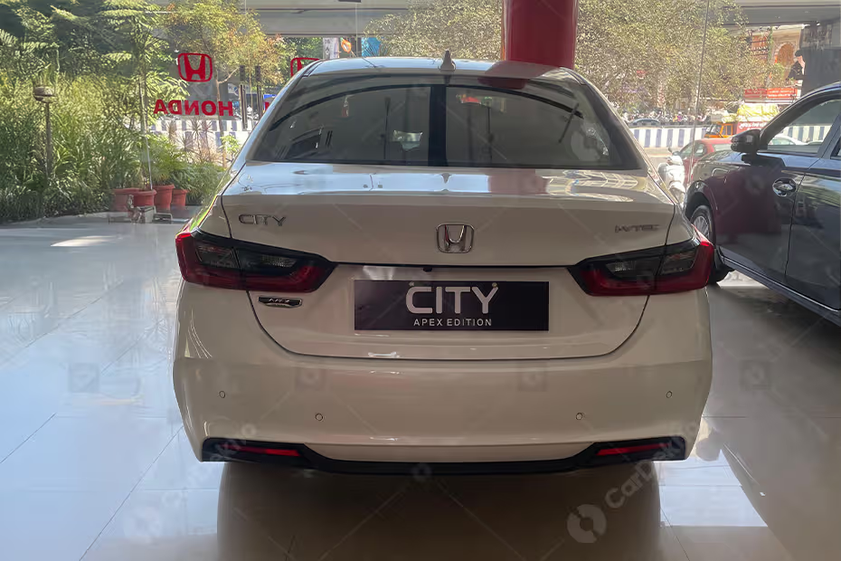 Honda City bản đặc biệt về đại lý: Nội thất cao cấp hơn, gây sốt với giá tương đương 365 triệu đồng - rẻ ngang Grand i10- Ảnh 4.