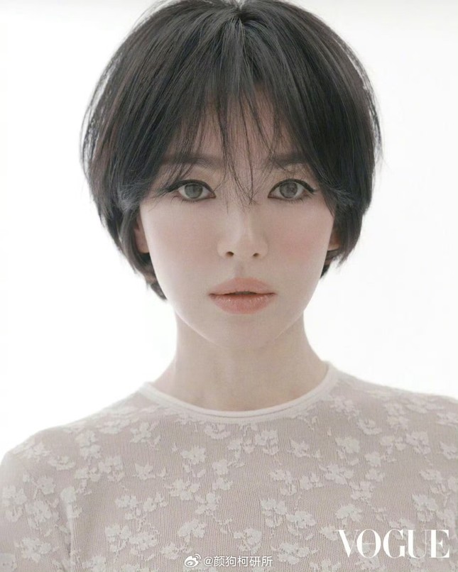 Song Hye Kyo 44歲 - 照片4。